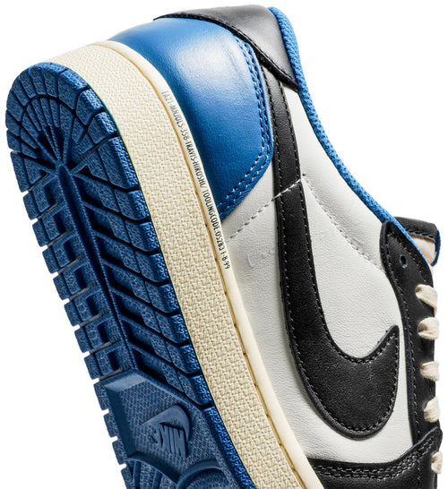 AJ 1 Low fragment design x Travis Scott (Q 1:1)