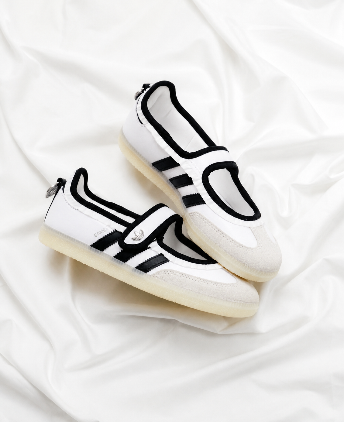 Samba Jane Frill Ruflle Pack  *Black and White"