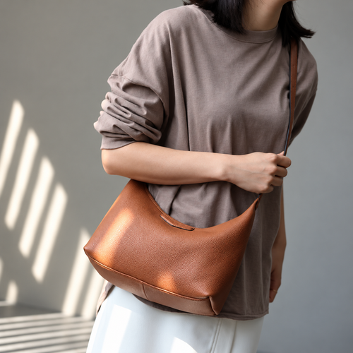 The Lunetta Hobo