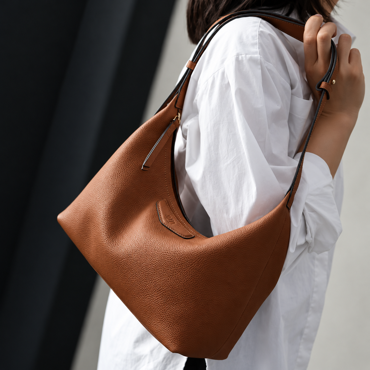 The Lunetta Hobo