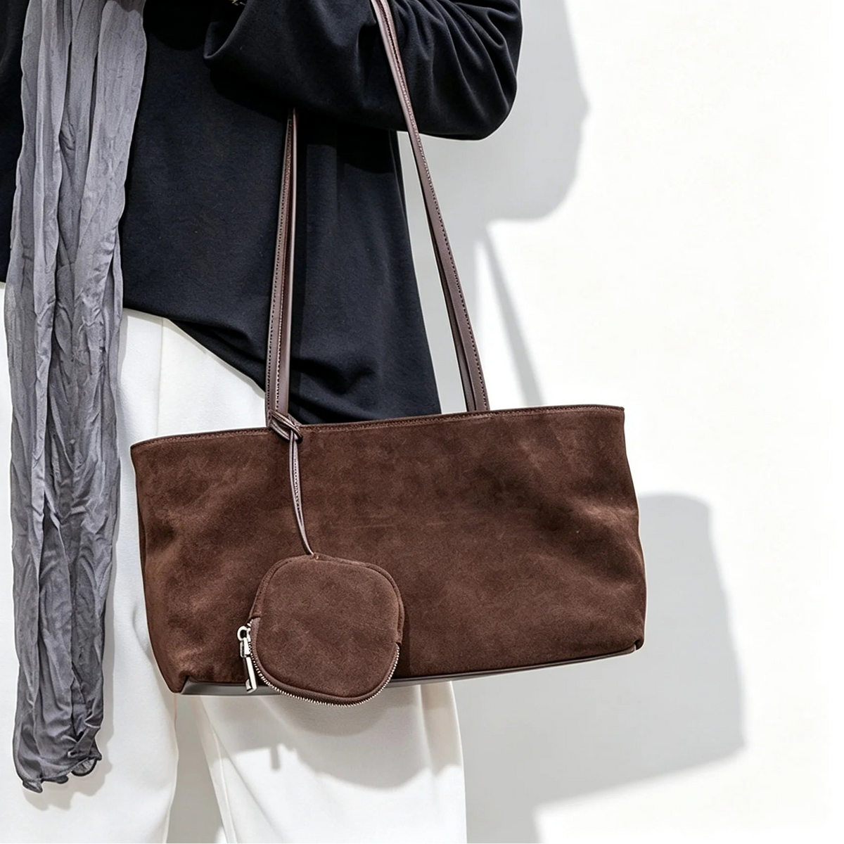 The Corallo Suede Tote