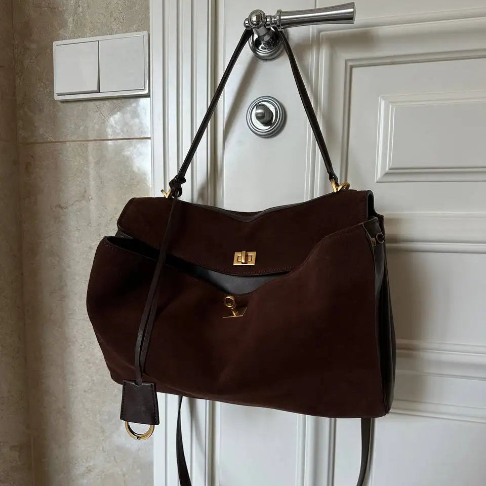 The Salotto Shoulder Bag