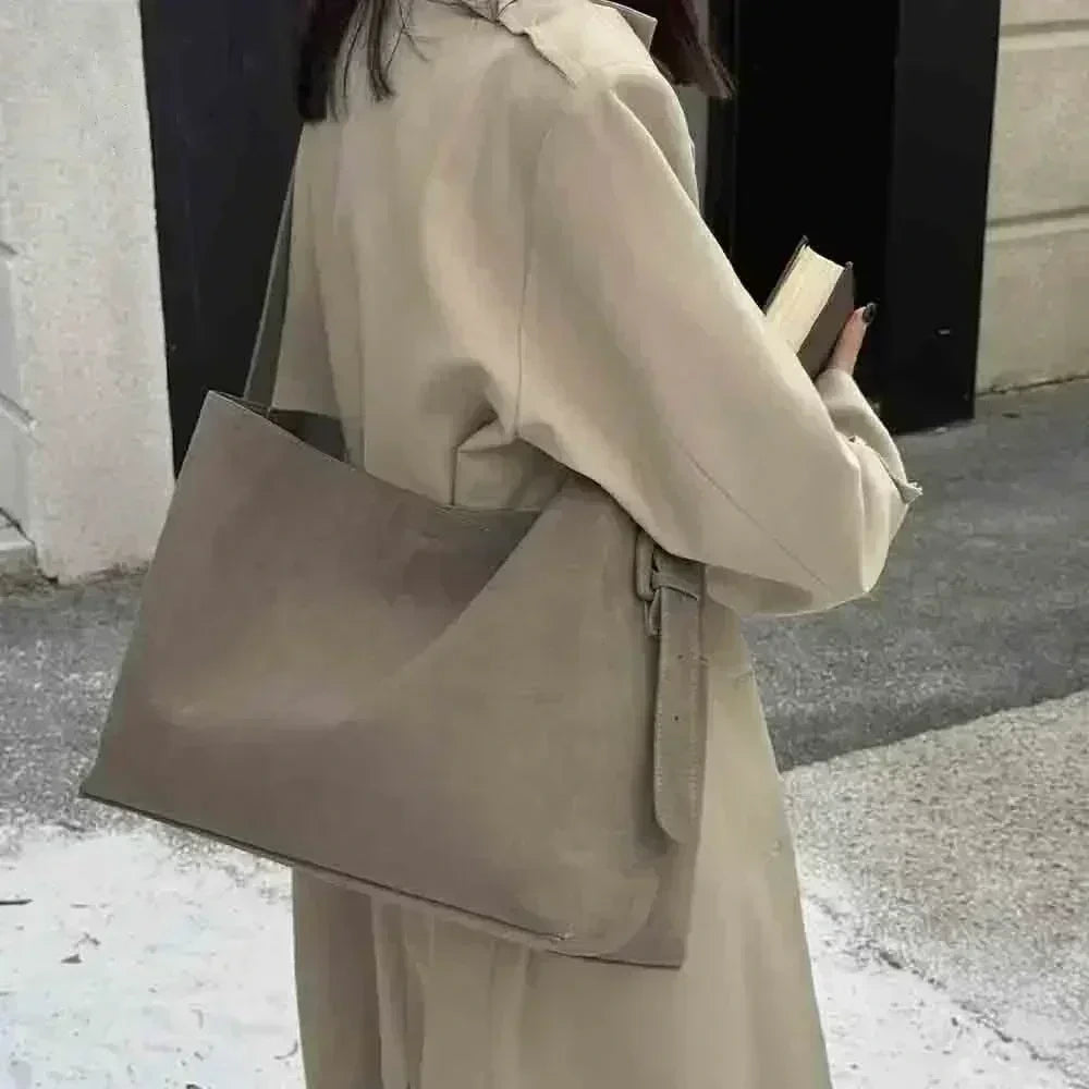 The Rifugio Suede Tote