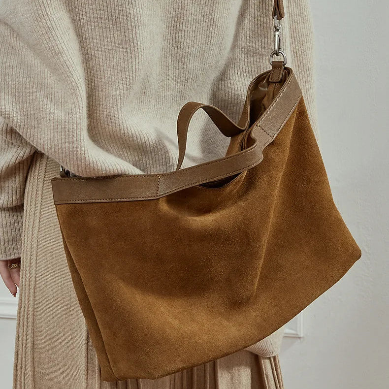 The Stanza Slouch Tote