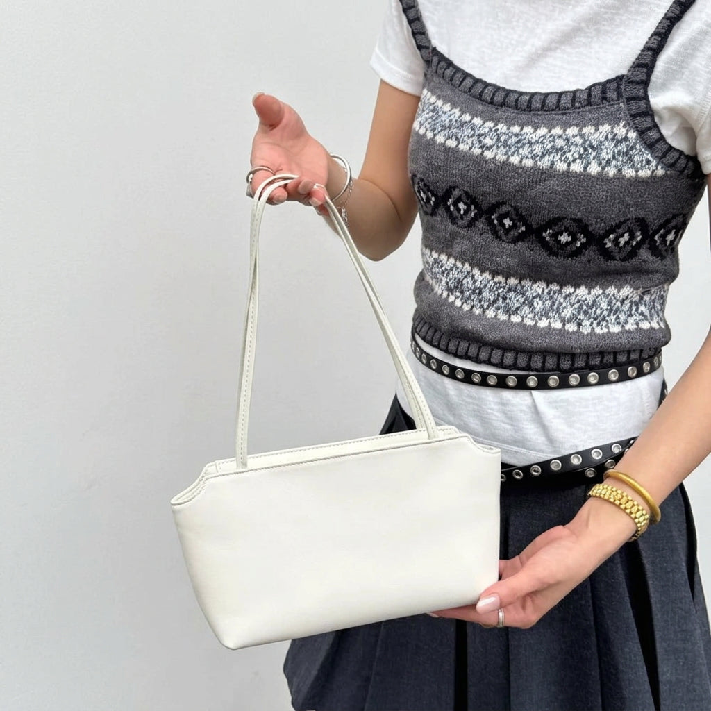 The Avorio Sheepskin Top Handle