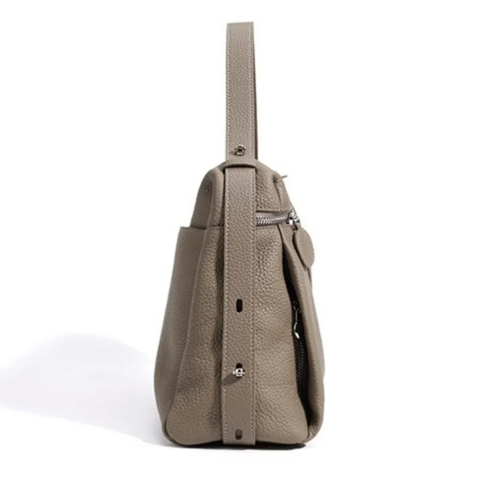 The Gabbiano Leather Shoulder Bag