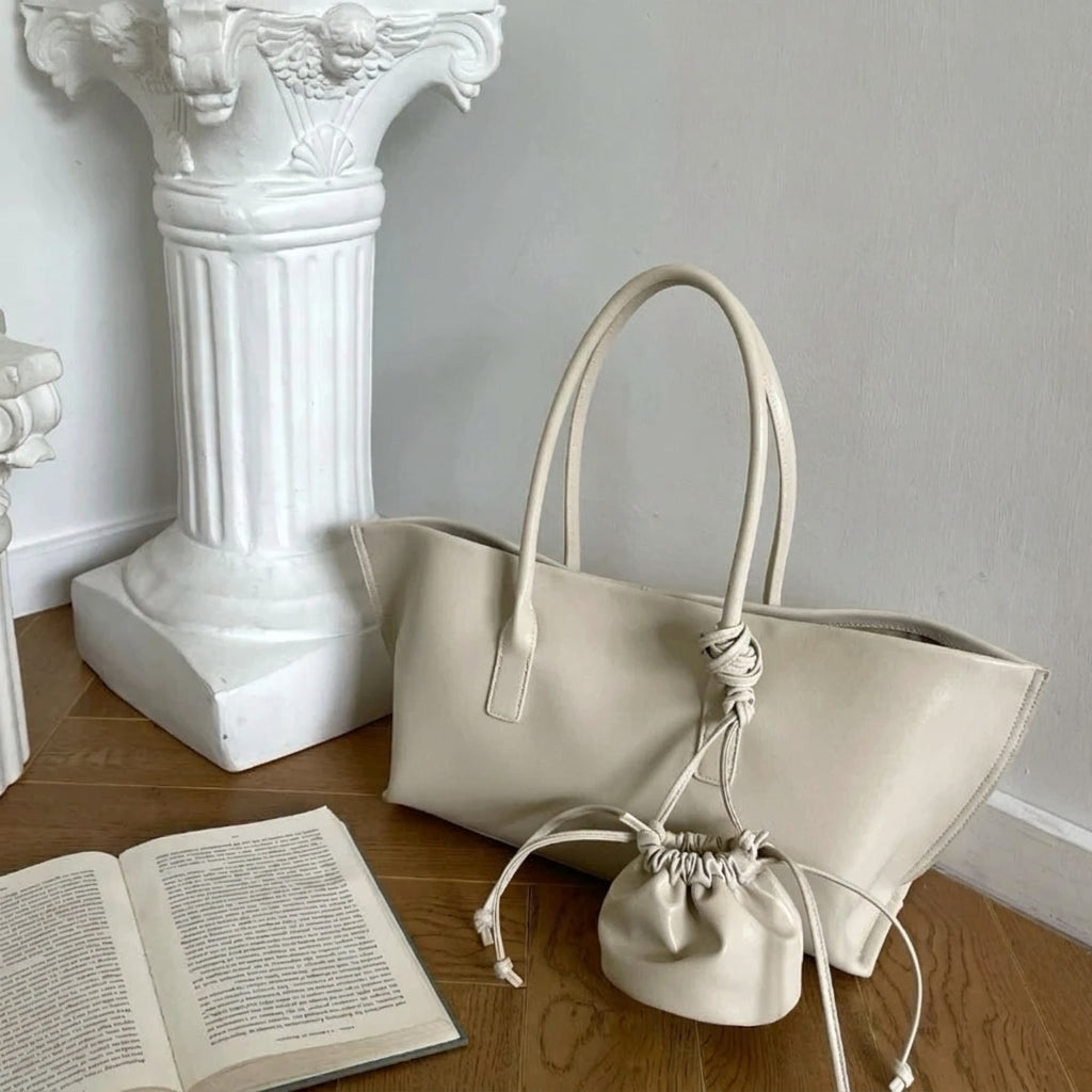 The Molo East-West Tote