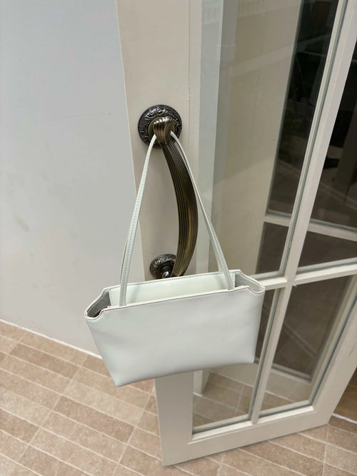 The Avorio Sheepskin Top Handle