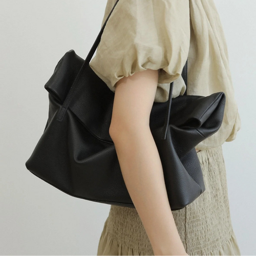 The Plico Fold-Over Tote