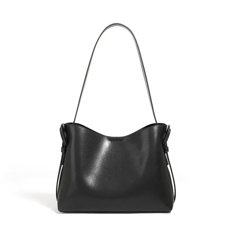 The Ambra Leather Shoulder Bag