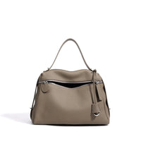 The Gabbiano Leather Shoulder Bag