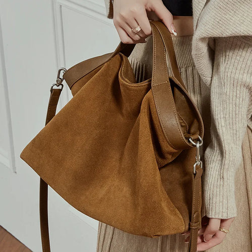 The Stanza Slouch Tote