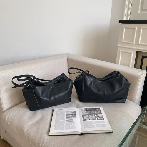 The Tufo Leather Bowling Bag