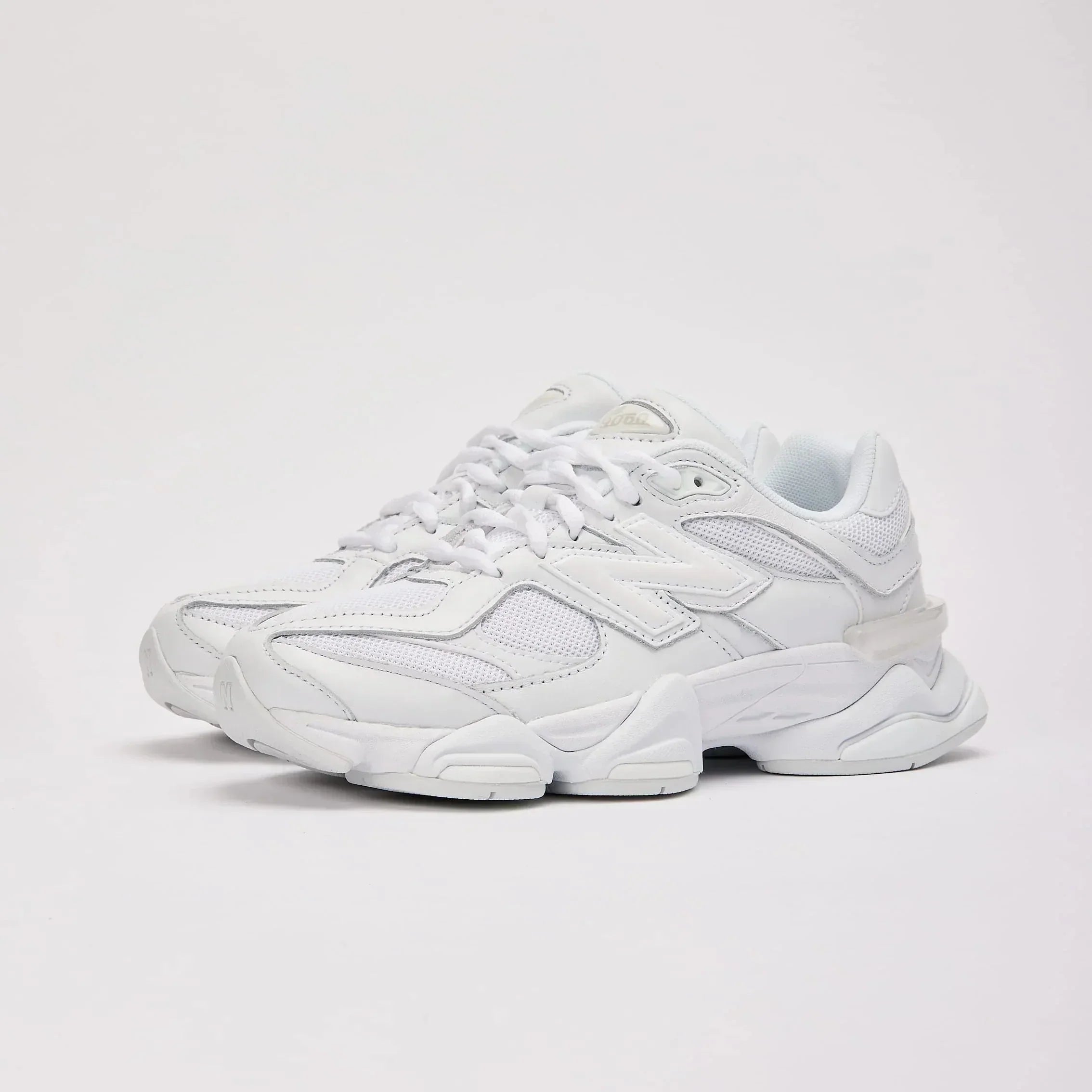 NB - 9060 Triple White
